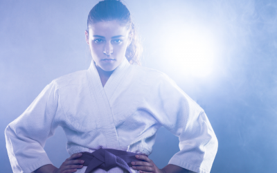 Schritt für Schritt: Entdecken Sie eine typische Karate-Stunde